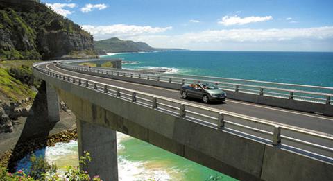 新南威尔士州 (NSW) 海岸海崖大桥 (Sea Cliff Bridge)
