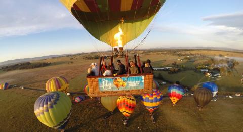 澳大利亚乐浮热气球公司 (Balloon Aloft)