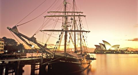 悉尼港 (Sydney Harbour) 高桅横帆船