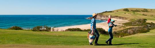 凯阿马 (Kiama) 的凯阿马海岸步道 (Kiama Coast Walk)